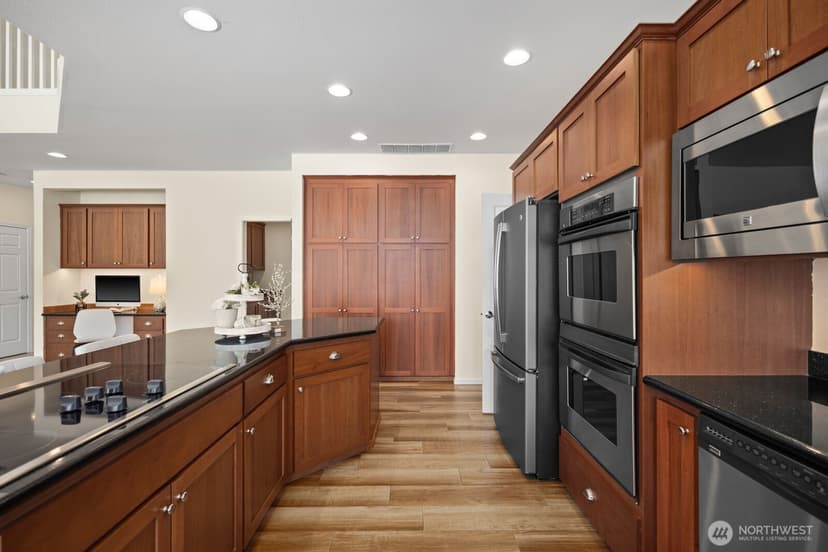 Property photo for 2412 173rd Avenue Ct E, Lake Tapps photo 16