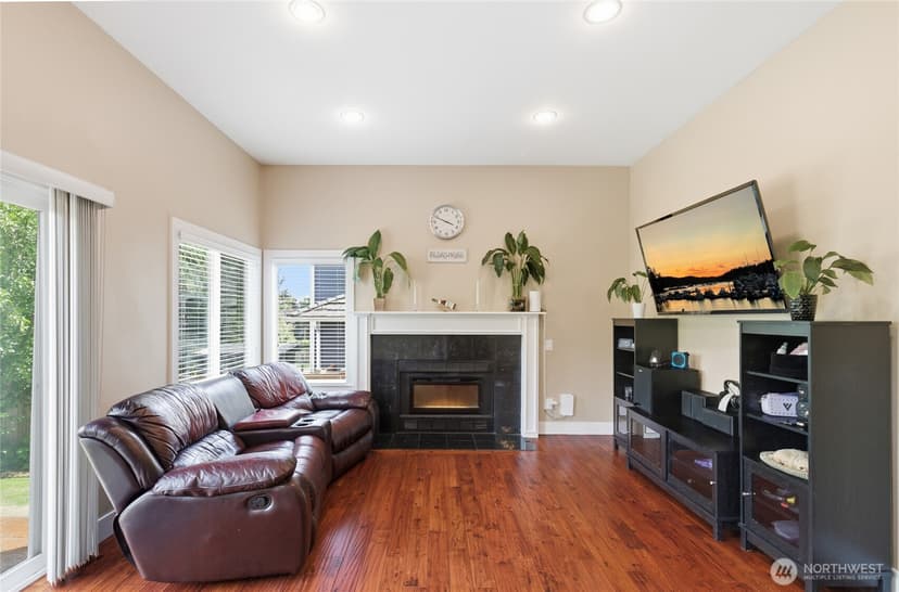 Property photo for 10927 NE 157TH Street, Bothell photo 16
