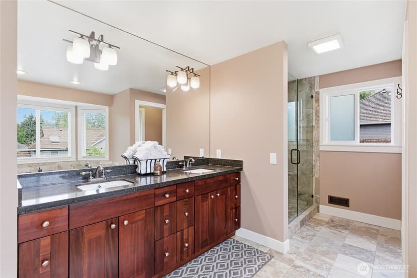 Property photo for 10927 NE 157TH Street, Bothell photo 27
