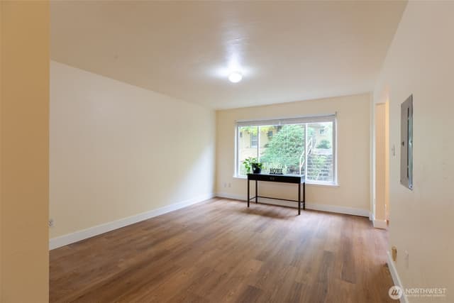 Property photo for 4733 Terrace Drive NE #4733, Seattle photo 3