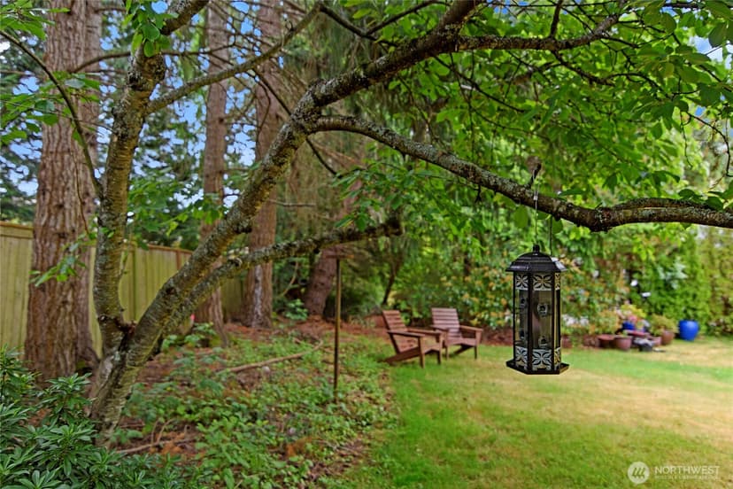 Property photo for 1090 Ihland Place NE, Bainbridge Island photo 19