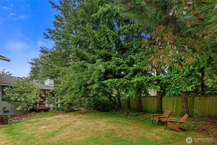 Property photo for 1090 Ihland Place NE, Bainbridge Island photo 34