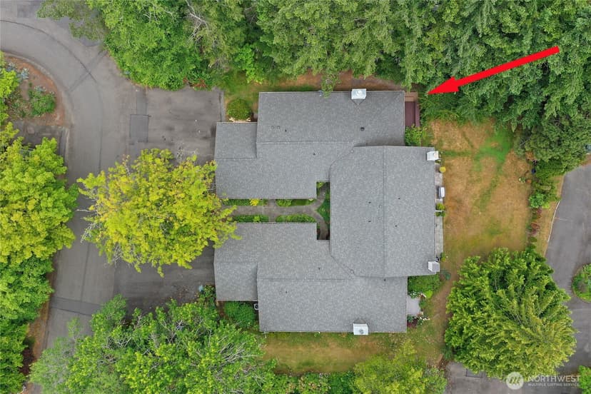 Property photo for 1090 Ihland Place NE, Bainbridge Island photo 40