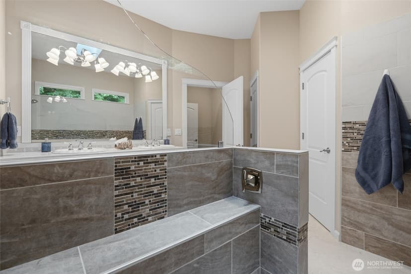 Property photo for 7445 McCormick Woods Drive SW, Port Orchard photo 18