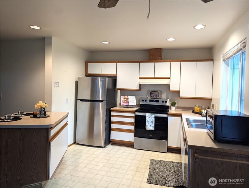 Property photo for 2007 99th Street E #Unit 1, Tacoma photo 9