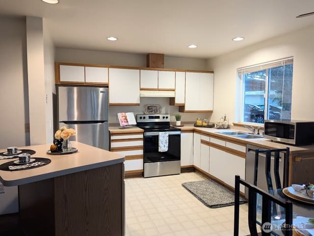Property photo for 2007 99th Street E #Unit 1, Tacoma photo 3