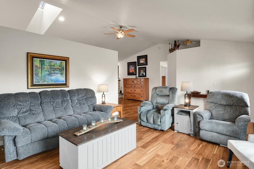 Property photo for 7425 3rd Drive W, Everett photo 11
