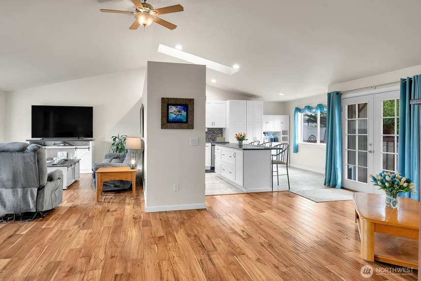 Property photo for 7425 3rd Drive W, Everett photo 18