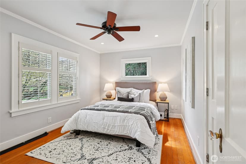 Property photo for 1911 12th Avenue S, Seattle photo 14