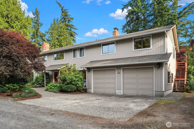 Property photo for 2958 72nd Avenue SE, Mercer Island photo 2