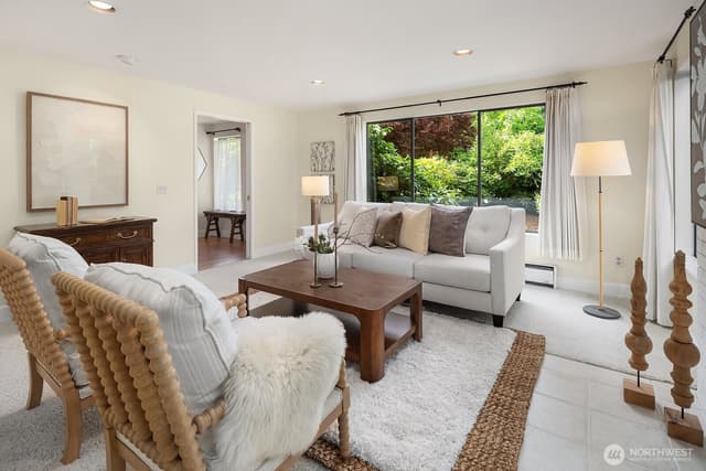 Property photo for 2958 72nd Avenue SE, Mercer Island photo 5
