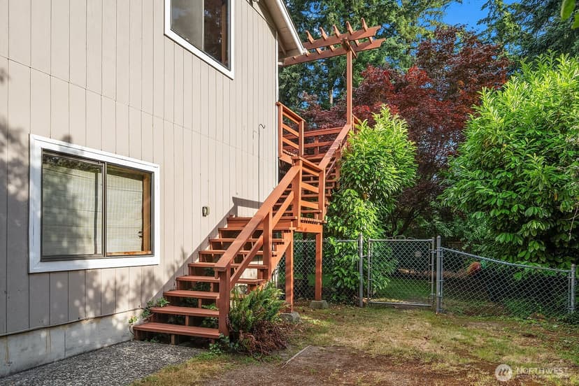 Property photo for 2958 72nd Avenue SE, Mercer Island photo 29