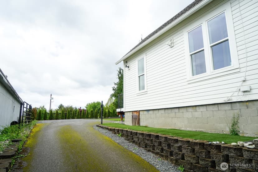 Property photo for 112 Avenue A, Snohomish photo 23