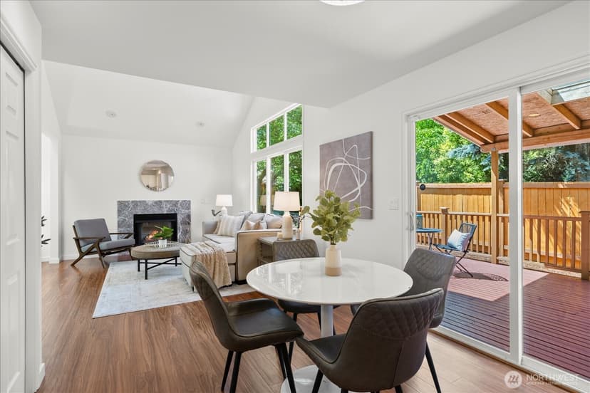 Property photo for 1828 NE Serpentine Place, Shoreline photo 8