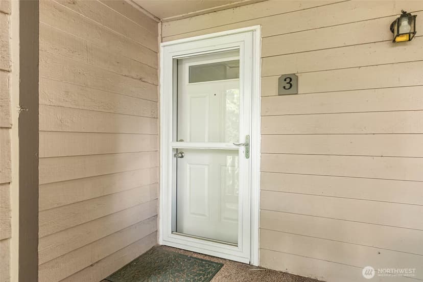 Property photo for 12715 NE 120th Street #C3, Kirkland photo 2