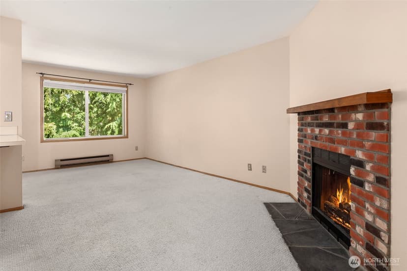 Property photo for 12715 NE 120th Street #C3, Kirkland photo 6