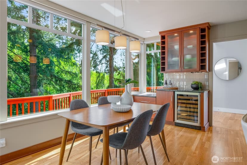 Property photo for 7393 Braemar Drive, Edmonds photo 14