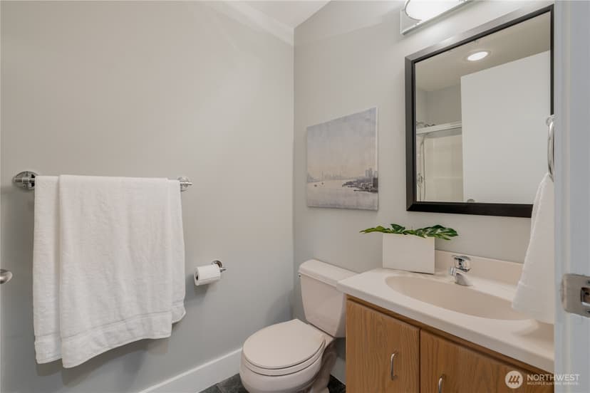 Property photo for 7393 Braemar Drive, Edmonds photo 33