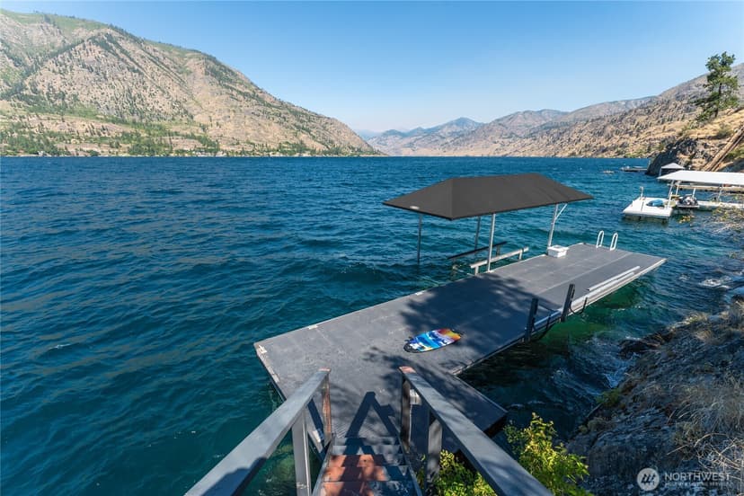 Property photo for 152 Waterfront Terrace Lane, Manson photo 17