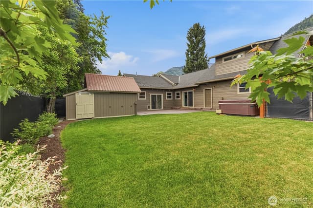 Property photo for 106 Evans Street, Leavenworth photo 3