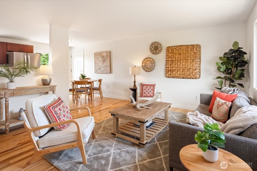 Property photo for 11935 8th Avenue SW, Seattle photo 5