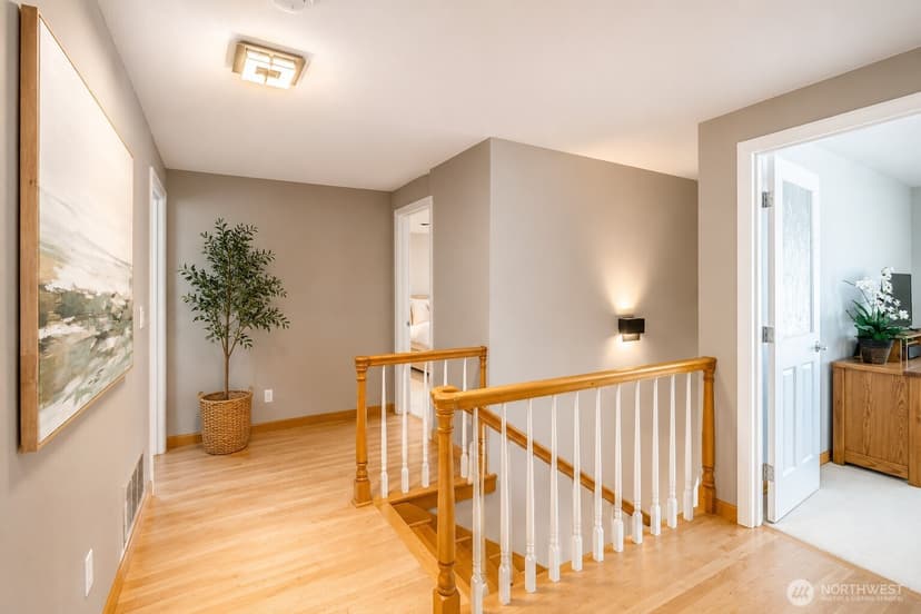 Property photo for 8614 Zircon Drive SW, Lakewood photo 19