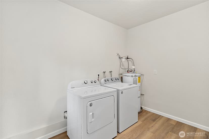 Property photo for 12404 213th Avenue E, Bonney Lake photo 11