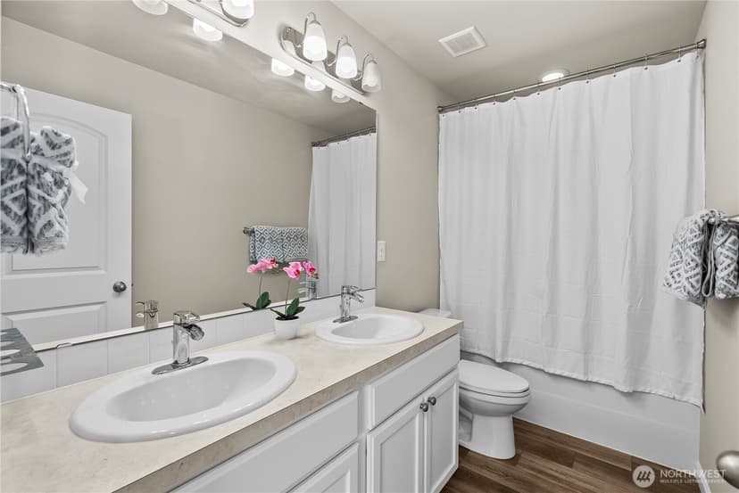 Property photo for 25714 207th Avenue SE, Covington photo 28