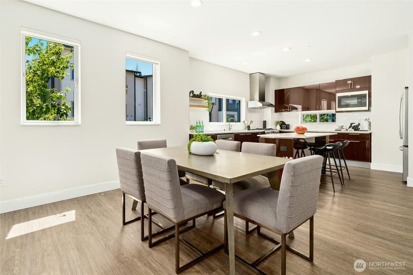Property photo for 537 Glacier Walk SE, Sammamish photo 8