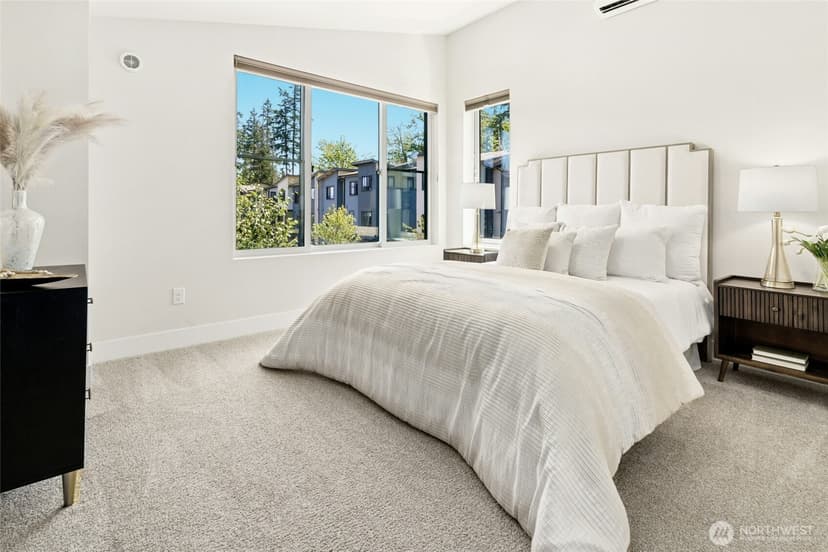 Property photo for 537 Glacier Walk SE, Sammamish photo 19