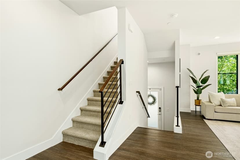 Property photo for 537 Glacier Walk SE, Sammamish photo 18