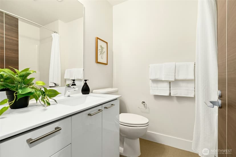 Property photo for 537 Glacier Walk SE, Sammamish photo 28