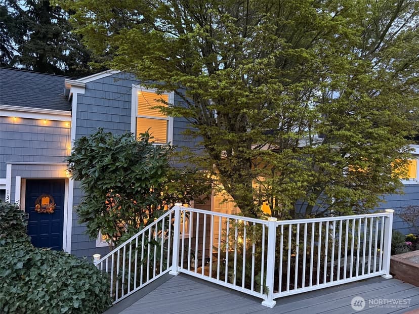 Property photo for 13522 40th Avenue NE, Seattle photo 30