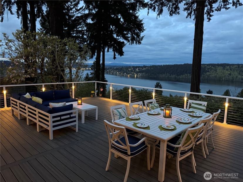 Property photo for 13522 40th Avenue NE, Seattle photo 28