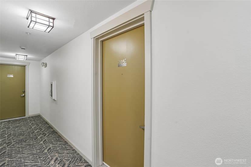 Property photo for 500 Elliott Avenue W #205, Seattle photo 4