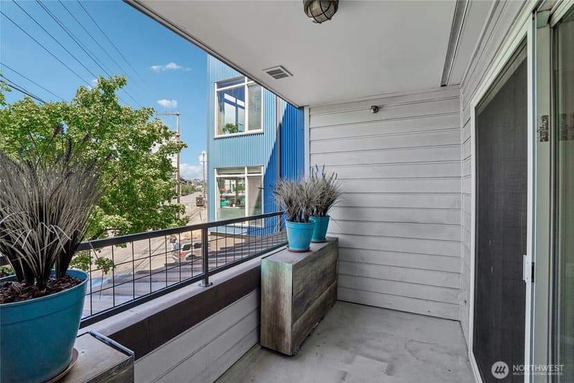 Property photo for 500 Elliott Avenue W #205, Seattle photo 15
