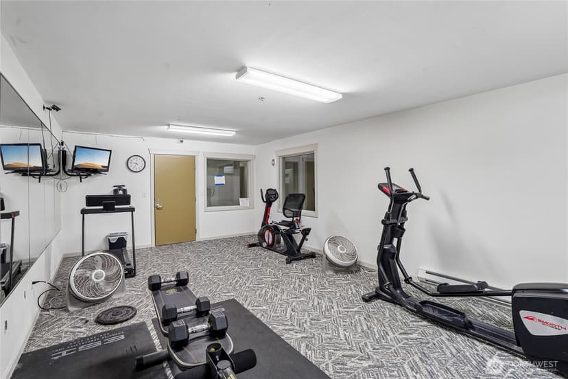 Property photo for 500 Elliott Avenue W #205, Seattle photo 19
