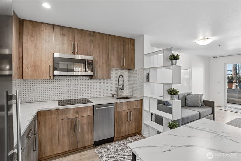 Property photo for 500 Elliott Avenue W #205, Seattle photo 8