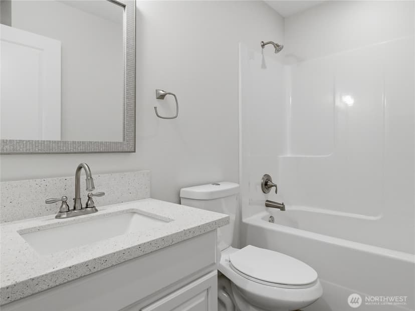 Property photo for 410 Ensign Avenue NW, Ocean Shores photo 31