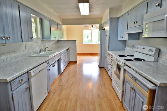 Property photo for 3218 114th Avenue E, Edgewood photo 5
