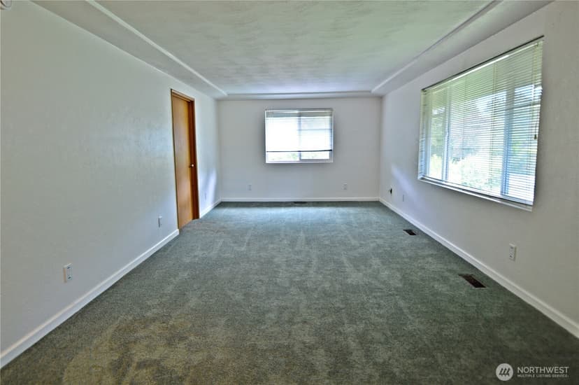 Property photo for 3218 114th Avenue E, Edgewood photo 9