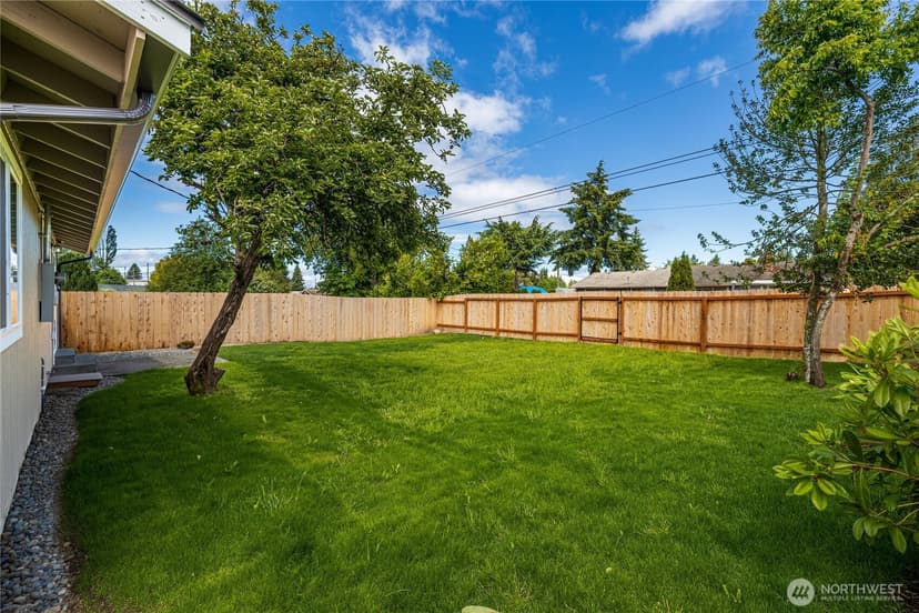 Property photo for 1005 E 63rd Street, Tacoma photo 5