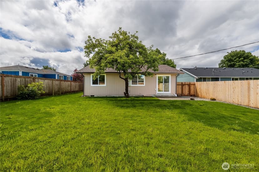 Property photo for 1005 E 63rd Street, Tacoma photo 6