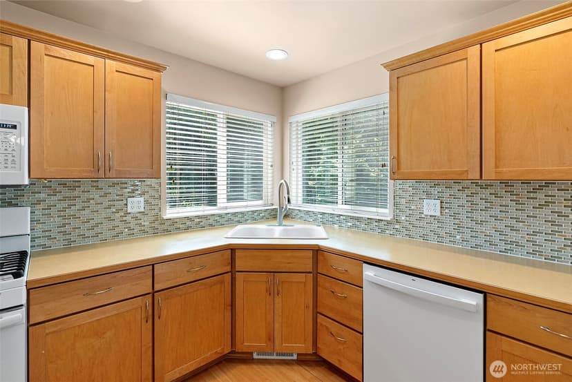 Property photo for 3221 Aspen Street SE, Port Orchard photo 9