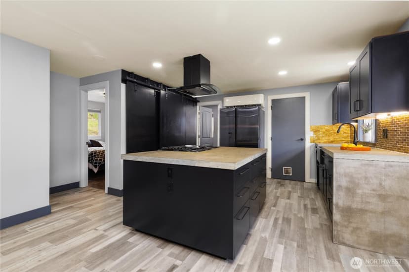 Property photo for 1319 Maple Avenue, Snohomish photo 12
