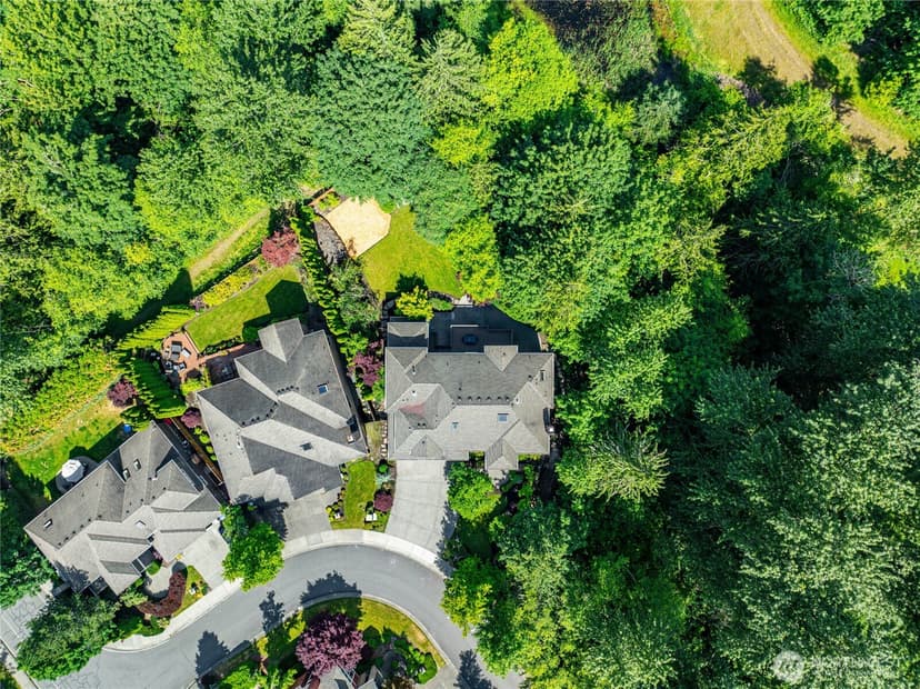Property photo for 25720 NE 4th Place, Sammamish photo 39