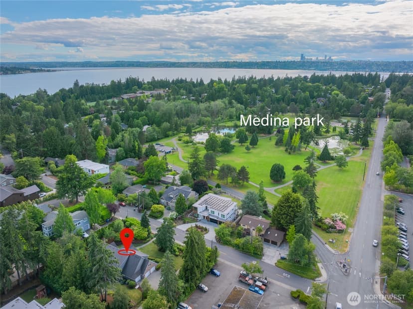 Property photo for 1032 84th Avenue NE, Medina photo 40