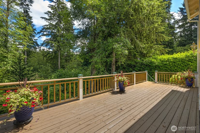 Property photo for 14009 Cascade Drive SE, Snohomish photo 4