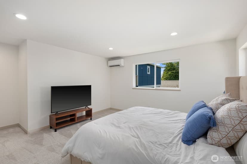 Property photo for 1249 SW 151st Street, Seattle photo 25