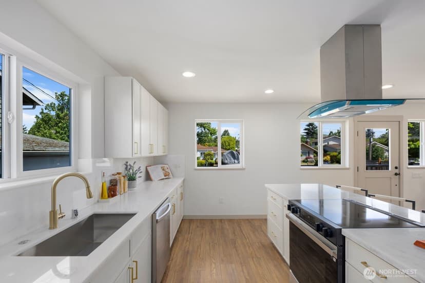 Property photo for 1249 SW 151st Street, Seattle photo 13